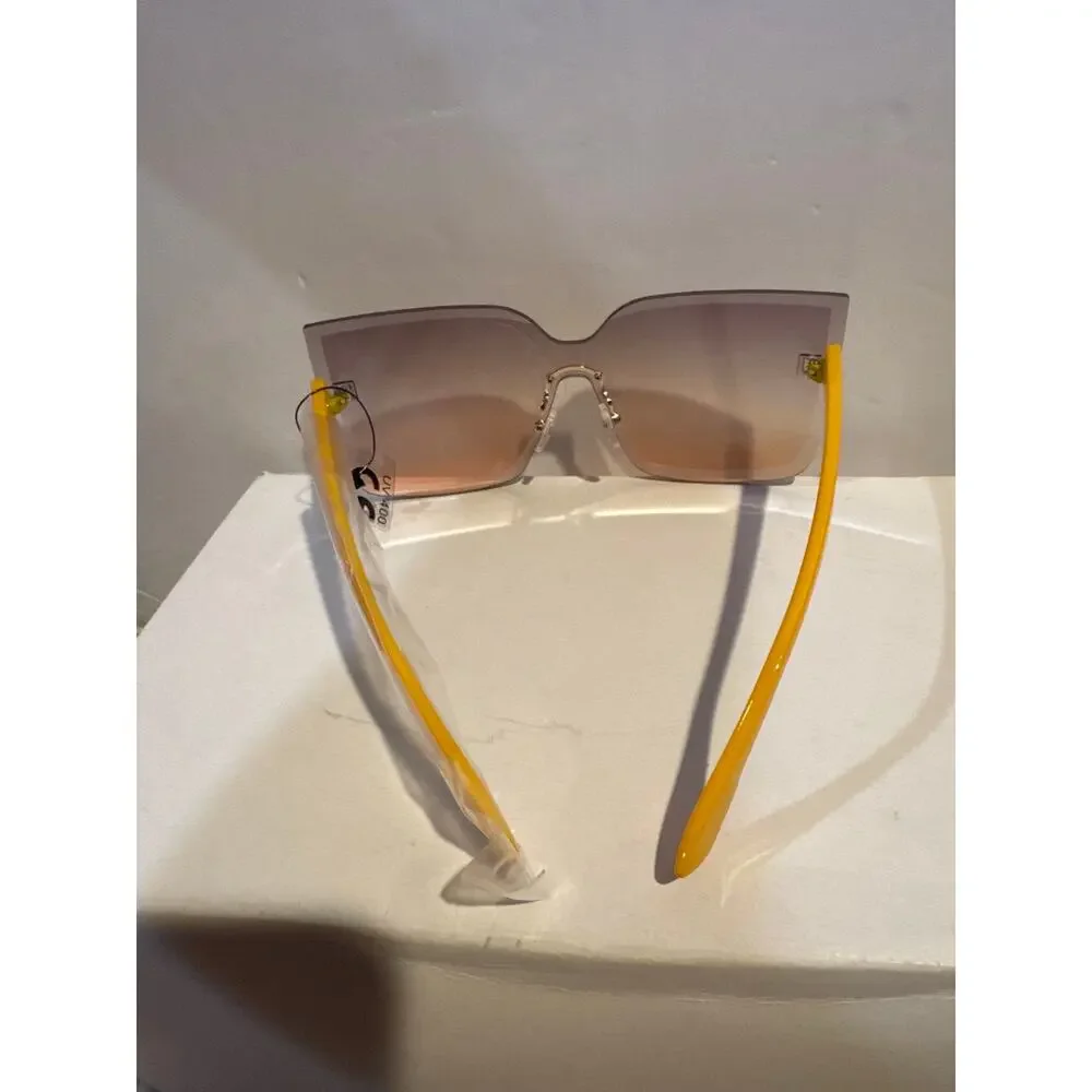 Cat Eye Sunglasses UV400 Women Light tent Lens Yellow Temple New